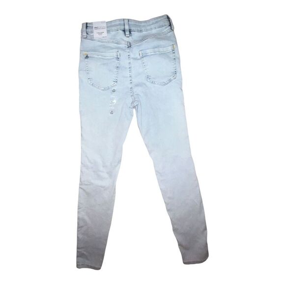 INC Women's Mid Rise Distressed Skinny Jeans Light Indigo 8/29 NWT - Picture 3 of 8